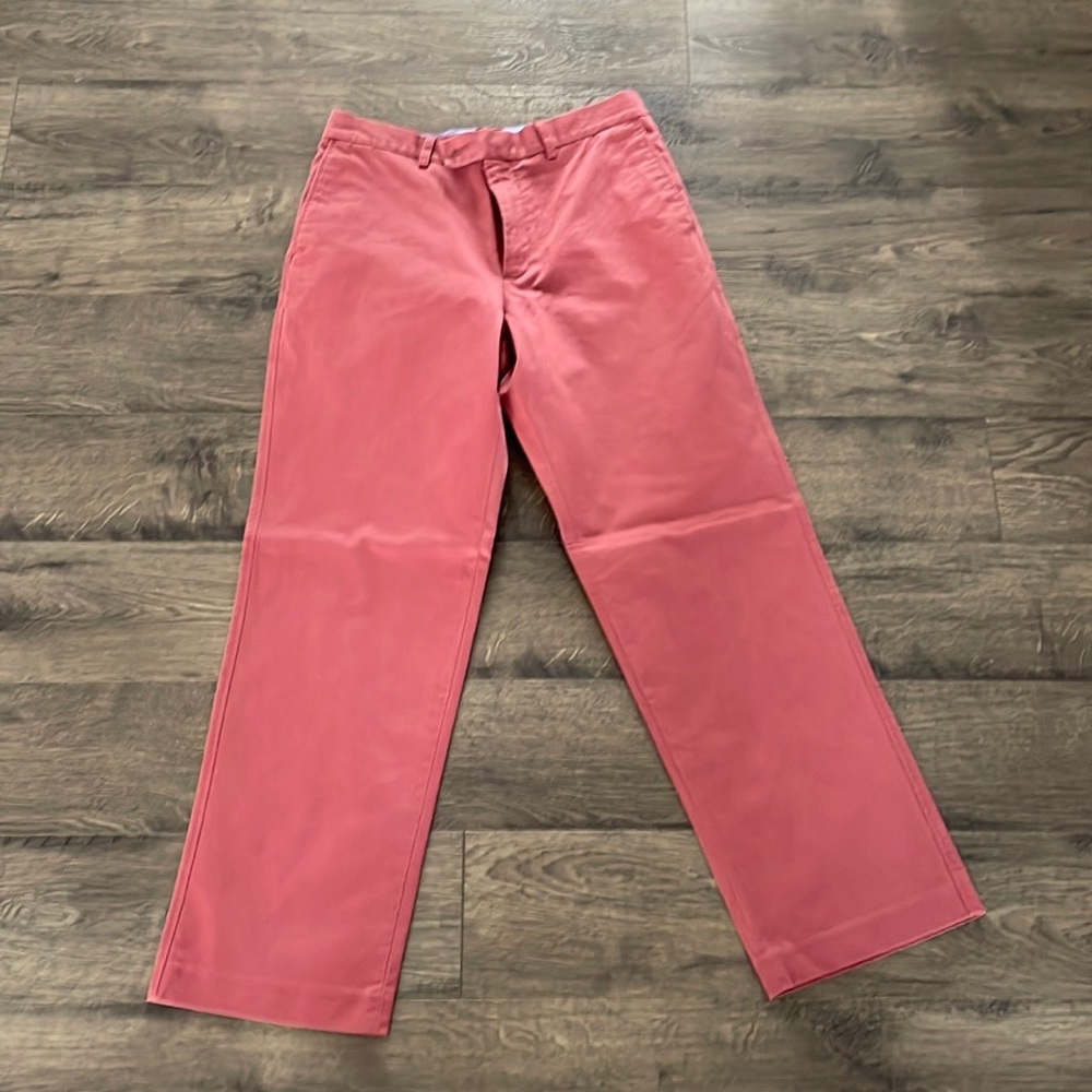 Charles Tyrwhitt 33/30 classic fit never worn